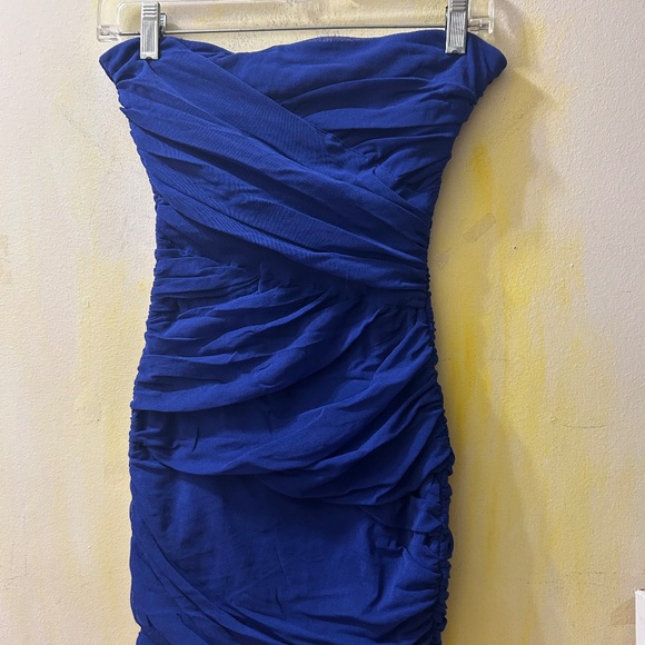 Dresses & Skirts - Petite bodycon dress